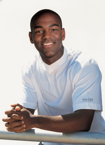 V-Shirt »SALLER BASICS«